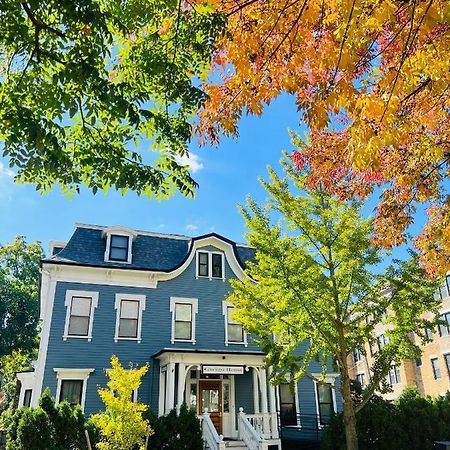 Ginkgo House On Harvard Cambridge Exterior foto
